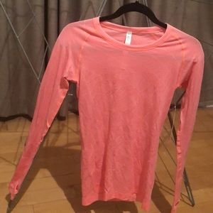 Lululemon swiftly tech long sleeve crew in peach